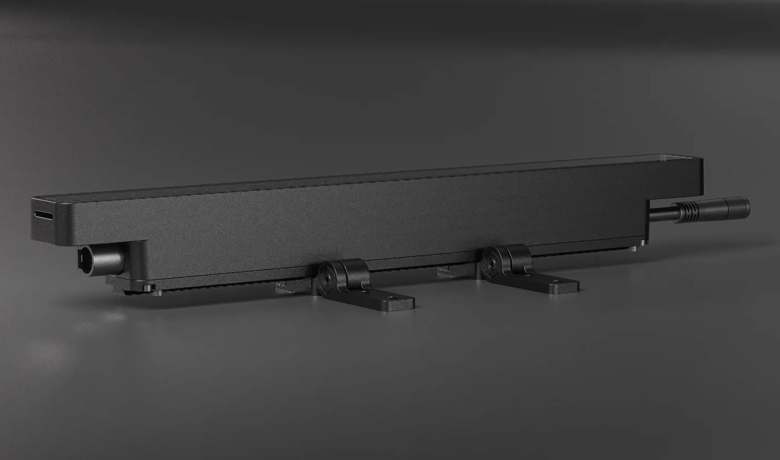 UNIVERSAL ADJUSTABLE OUTSIDE